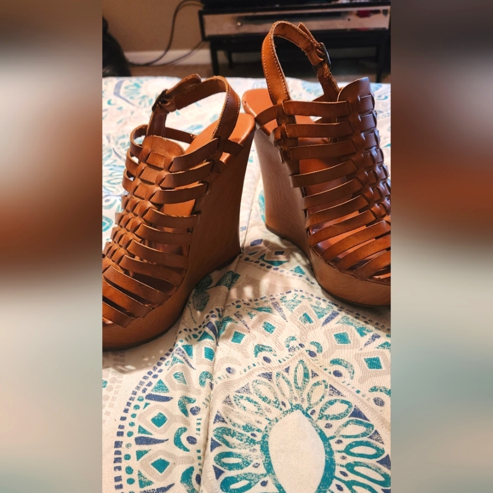 Mules - Picture 2 of 3